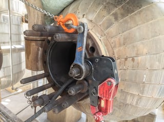 Torque wrenches